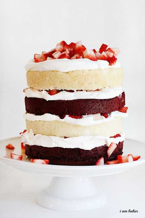 Red Velvet Strawberry Shortcake #shortcake #cake #strawberry