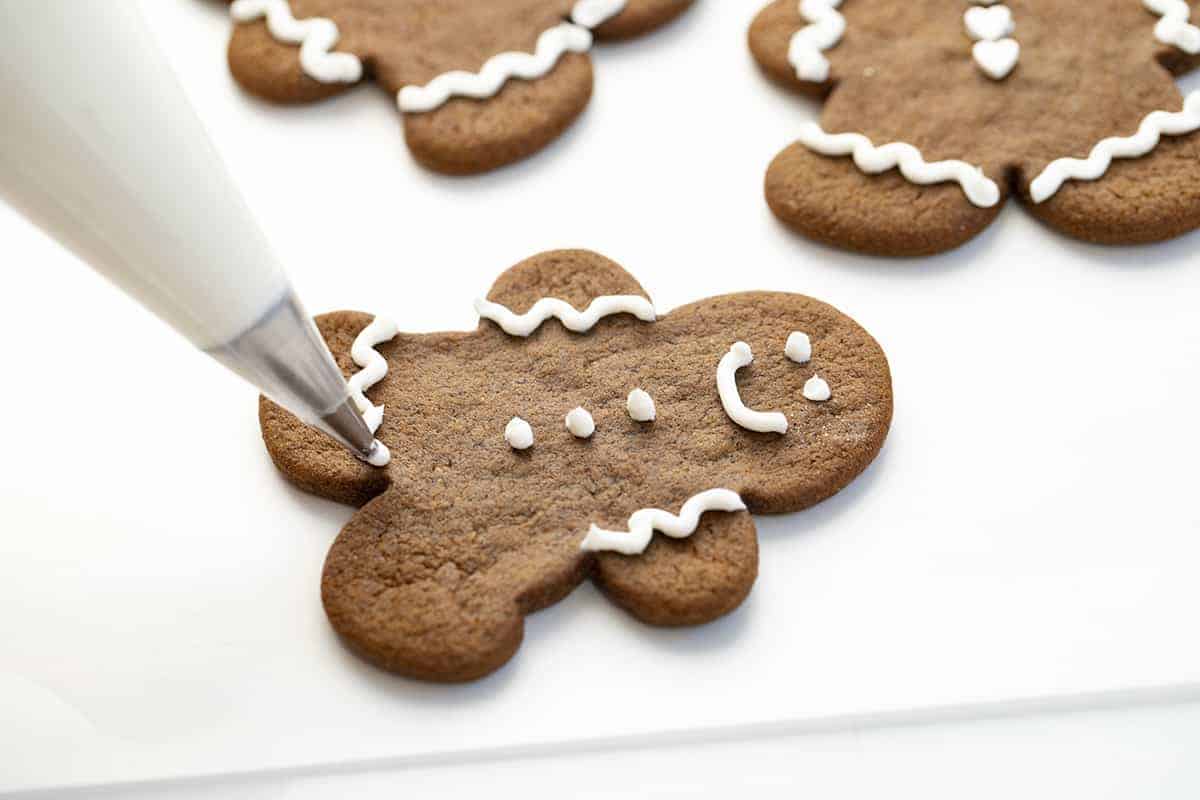 Decorating Gingerbread Man Cookies