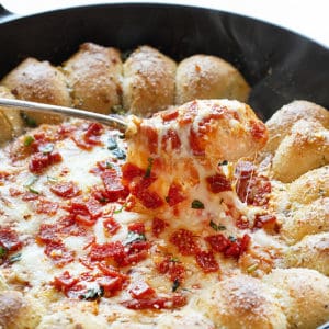 Skillet Pizza Dip