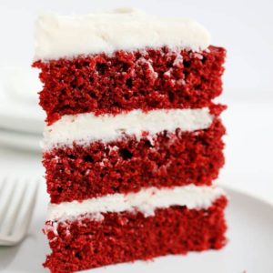 Seriously moist and rich red velvet cake! #redvelvet #redvelvetcake #cake #iambaker