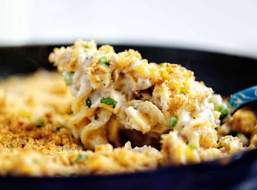 A perfect tuna casserole recipe with all the traditional fixins... this casserole is timeless! tuna casserole, tuna casserole recipe, tuna noodle casserole, iambaker, i am baker, dinner, recipes, casserole recipes, tuna recipes Easy Tuna Casserole Recipe Showing Close Up of Texture